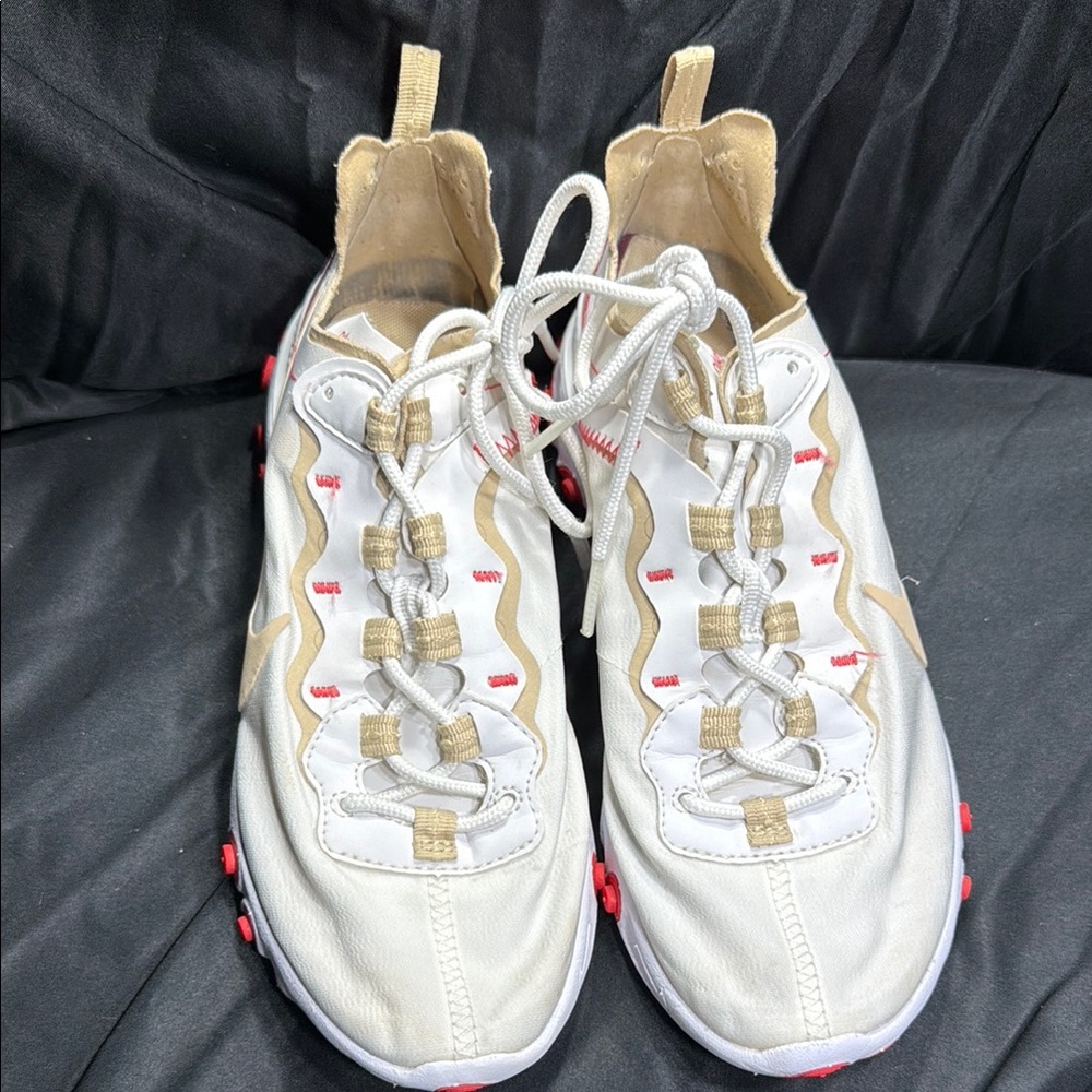 NIKE Women's React Element 55 'White Desert Ember' size 6.5